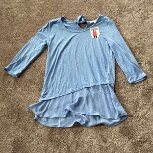 NWT Baby Blue Ellen Tracy Top